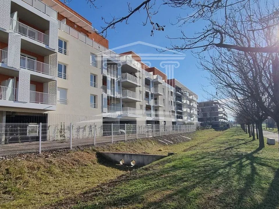 Apartamento em Monteux, Vaucluse - foto 1