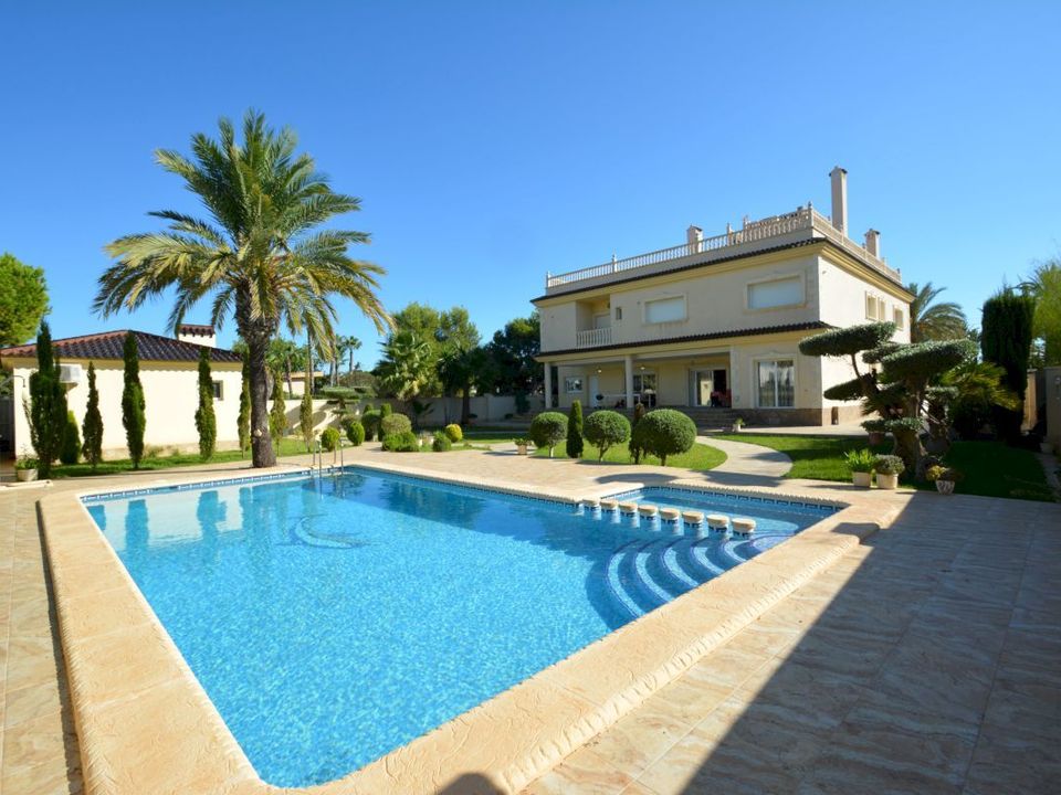 Villa i Cabo Roig, Alicante - foto 1