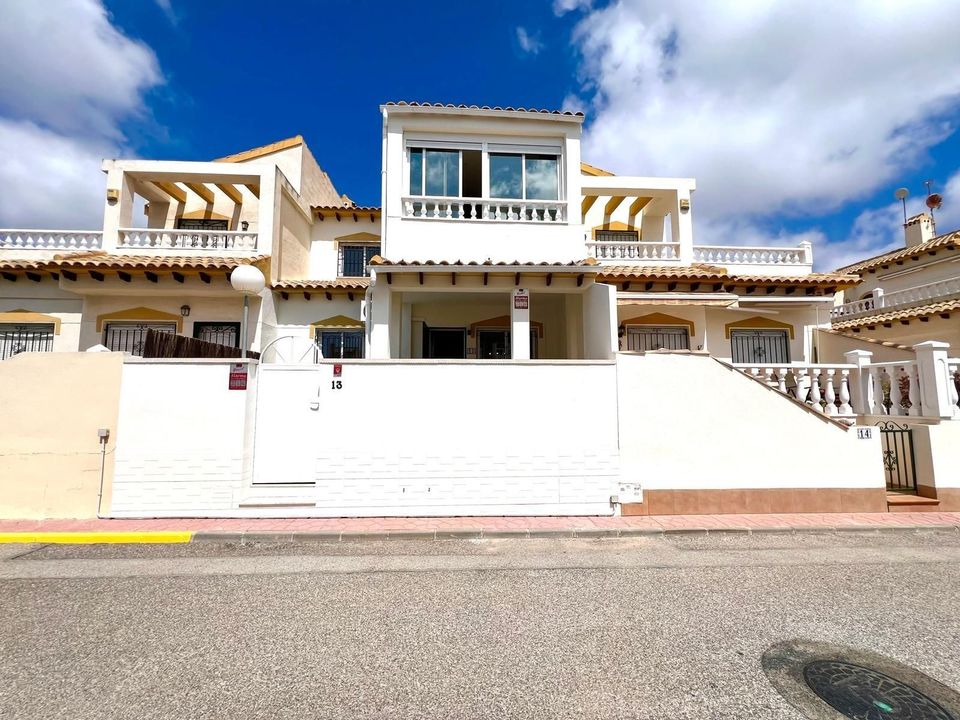 Villa i Orihuela, Alicante - foto 1