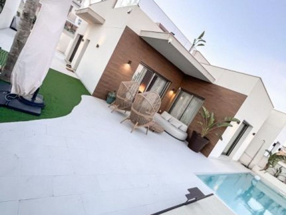 Villa i San Miguel De Salinas, Alicante - foto 1