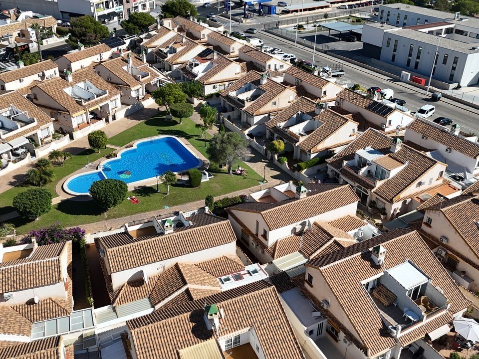 Bungalow i Orihuela Costa, Alicante - foto 3