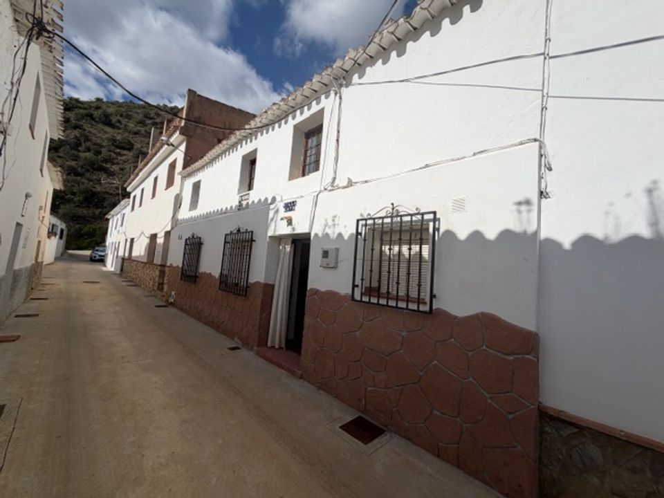 Landejendom i Mondron, Malaga - foto 1