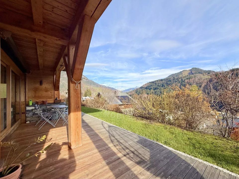 Chalet de madera en Saint-Nicolas-la-Chapelle, Savoie - foto 2