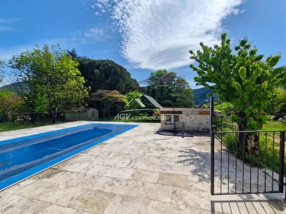 Villa i Saint-Florent-sur-Auzonnet, Gard - foto 3