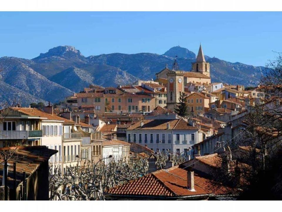 Lejlighed i Aubagne en Provence, Bouches-du-Rhone - foto 1