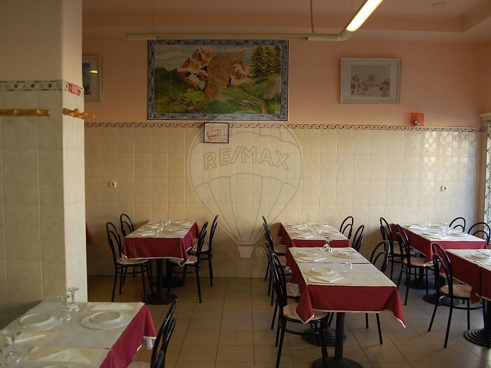Erhvervsejendom i Oeiras, Lisbon - foto 2