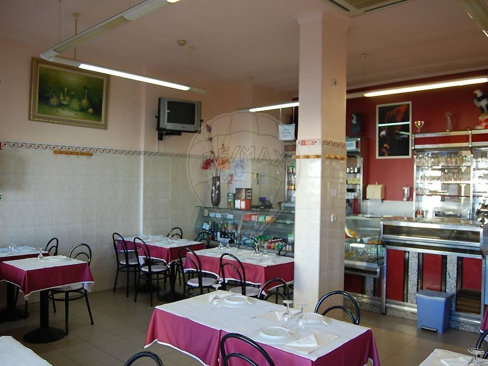 Erhvervsejendom i Oeiras, Lisbon - foto 4