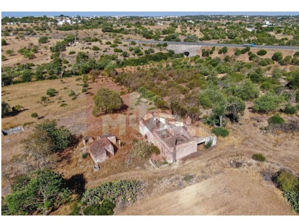 Helårsgrund i Quelfes, Faro - foto 4