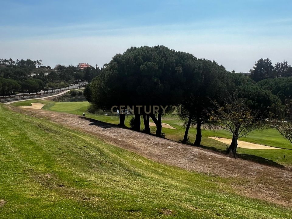 Helårsgrund i Queluz, Lisbon - foto 1