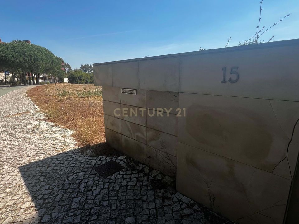 Helårsgrund i Queluz, Lisbon - foto 4