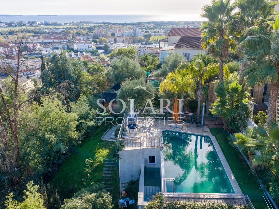 Villa i Mandelieu-la-Napoule, Alpes-Maritimes - foto 3