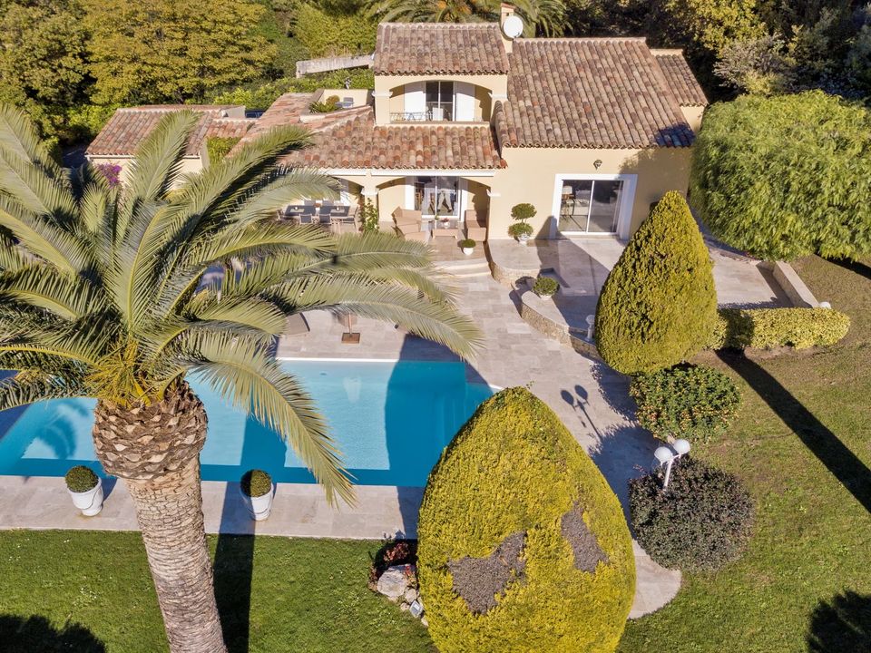 Villa i Roquefort-les-Pins, Alpes-Maritimes - foto 3