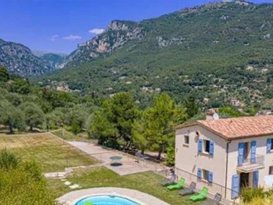 Villa i Le Bar-sur-Loup, Alpes-Maritimes - foto 2