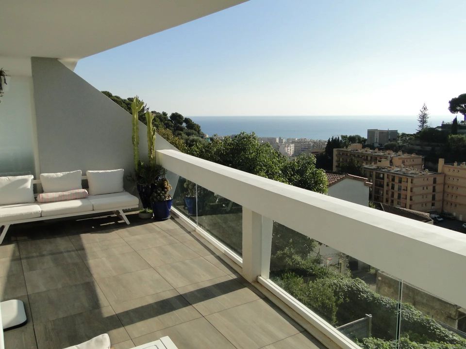 Lejlighed i Roquebrune-Cap-Martin, Alpes-Maritimes - foto 1