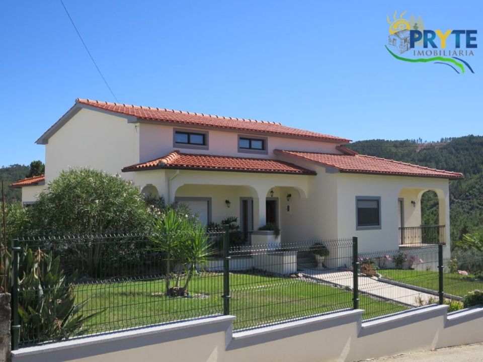 Villa i Serta, Castelo Branco - foto 1
