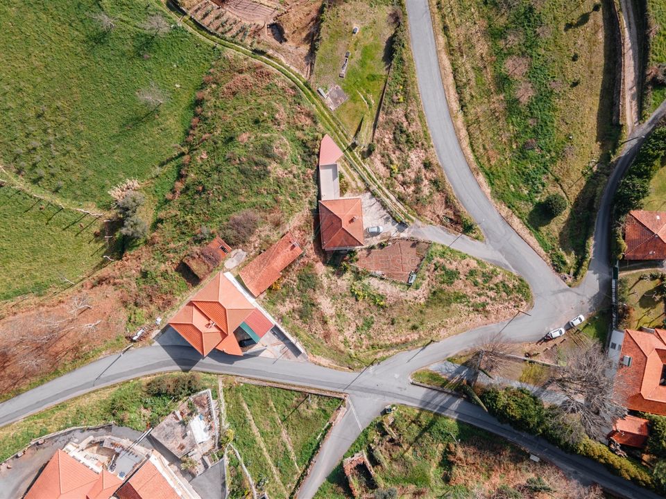 Helårsgrund i Celorico de Basto, Braga - foto 2