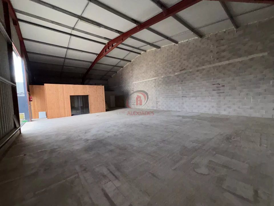 L'establiment comercial a Signes, Var - foto 3