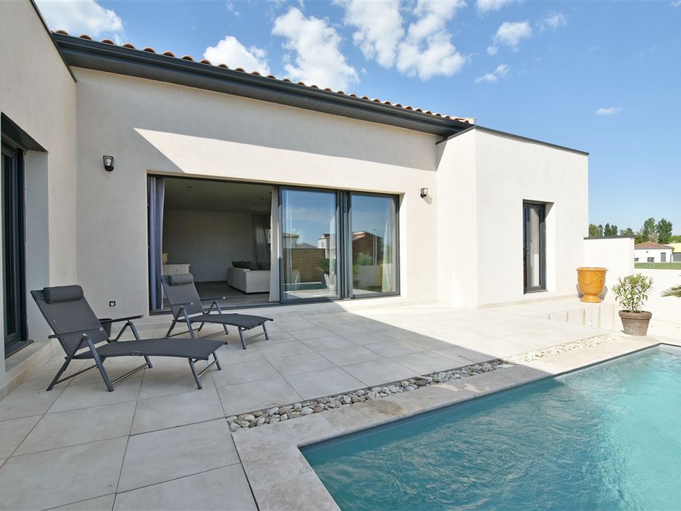 Villa i Saint-Chaptes, Gard - foto 1