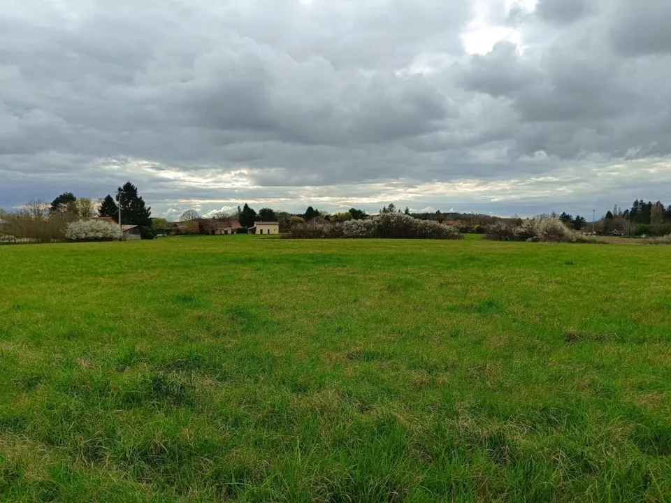 Helårsgrund i Marsalès, Dordogne - foto 2