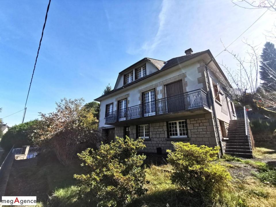 Villa in Chaumeil, Correze - photo 1