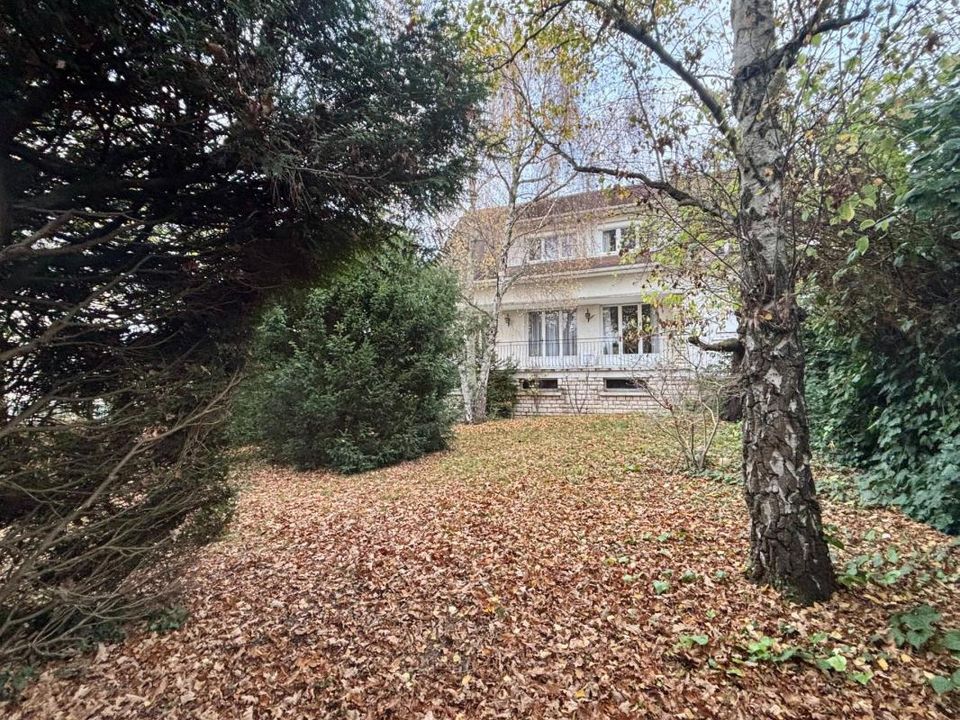 Villa a Le Mans, Sarthe - foto 1