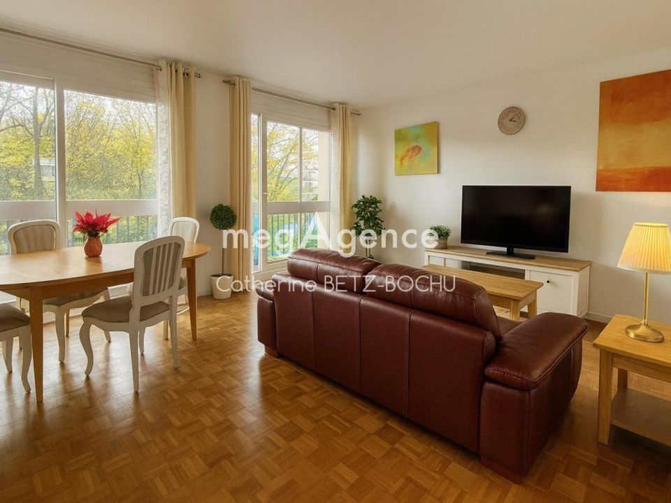 Lejlighed i Épinay-sur-Seine, Seine-Saint-Denis - foto 1