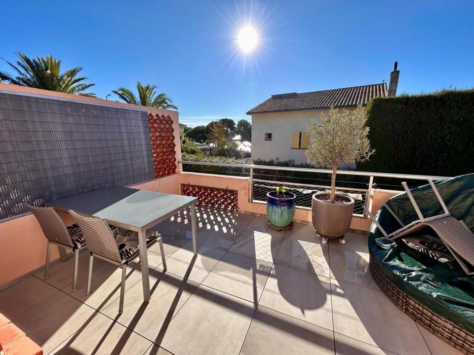 Leilighet i Roquebrune-sur-Argens, Var - bilde 2