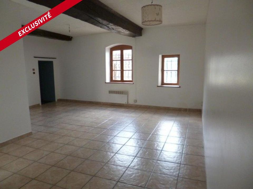 Villa a Bert, Allier - foto 1