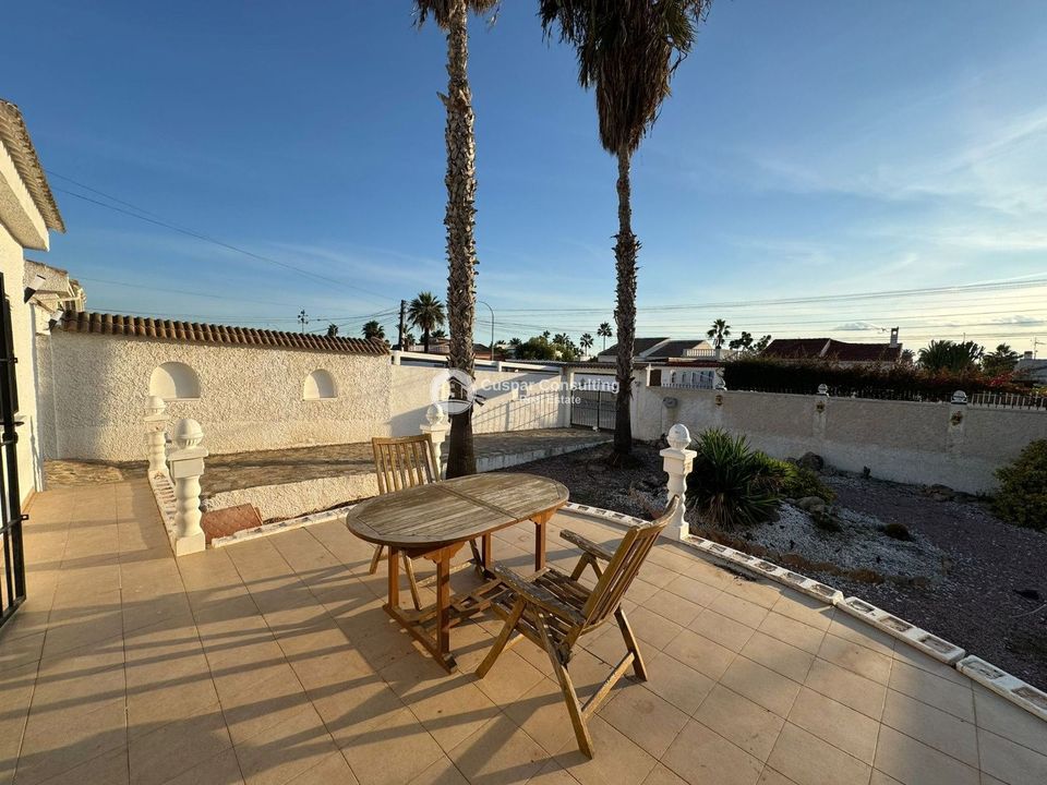 Villa i Torrevieja, Alicante - foto 1