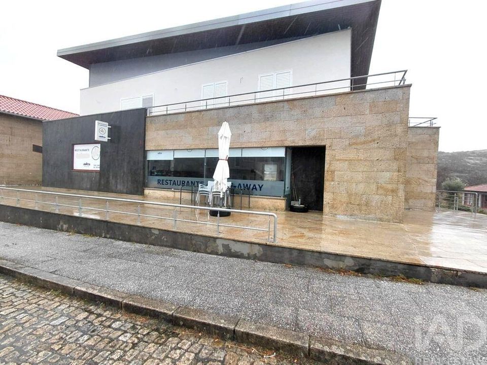 Erhvervsejendom i Melgaco, Viana do Castelo - foto 1