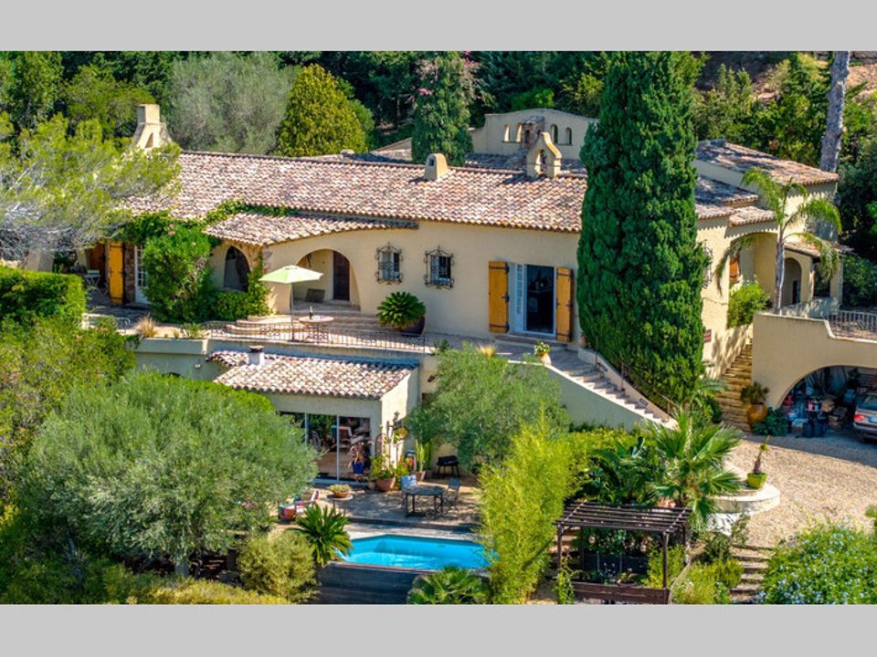 Villa i Les Issambres, Var - foto 2