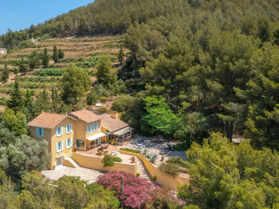 Villa en Cassis, Bouches-du-Rhone - foto 2