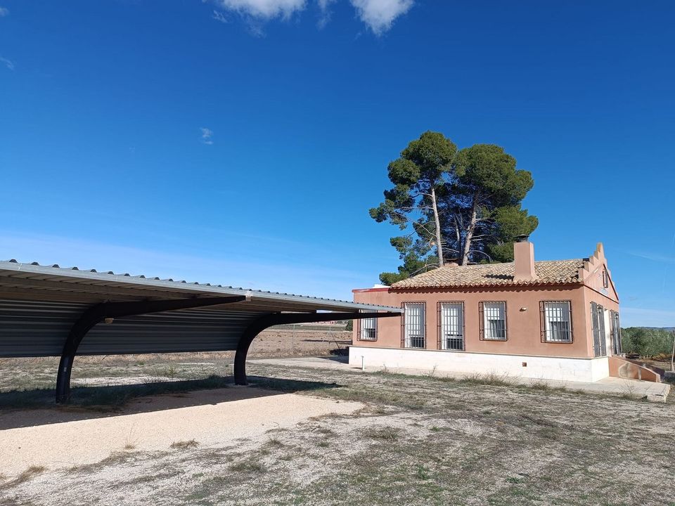 Villa en Yecla, Murcia - foto 4