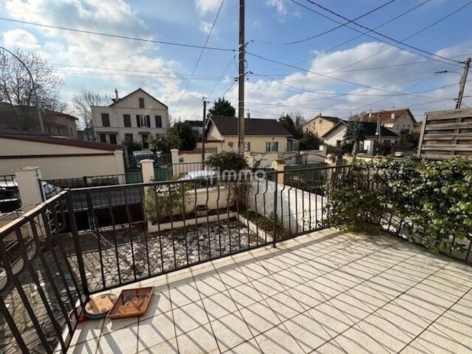 Villa i Sevran, Seine-Saint-Denis - bilde 1