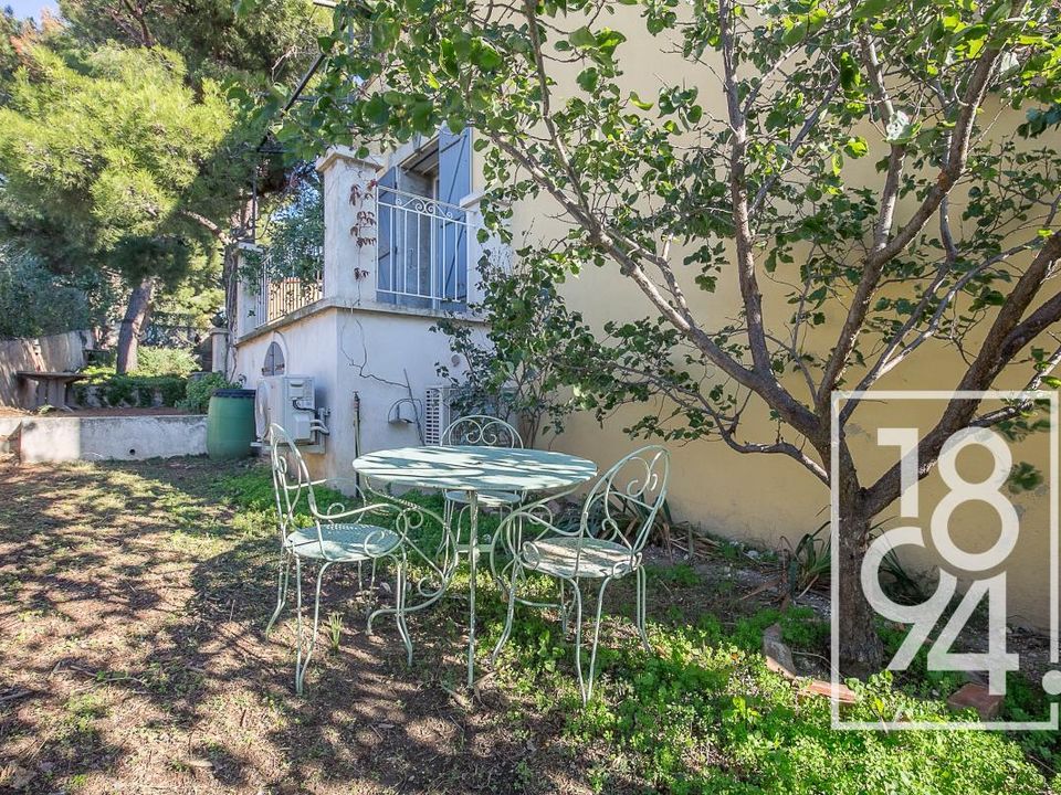 Villa i Marseille, Bouches-du-Rhone - foto 1