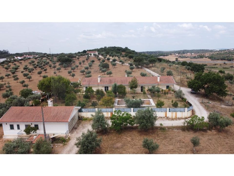 Landejendom i Estremoz, Evora - foto 1