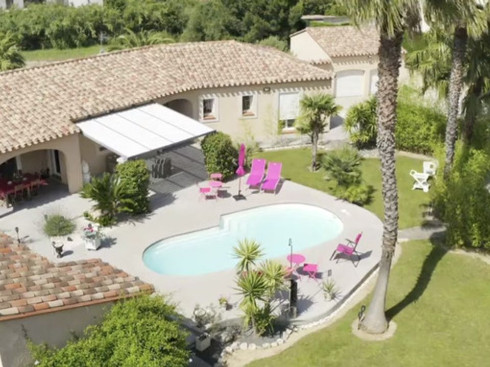 Villa i Perpignan, Pyrenees-Orientales - foto 1