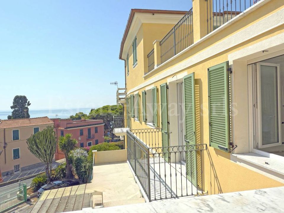 Lejlighed i Bordighera, Imperia - foto 2