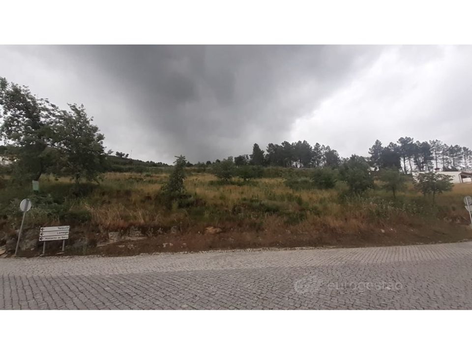 Helårsgrund i Tarouca, Viseu - foto 1