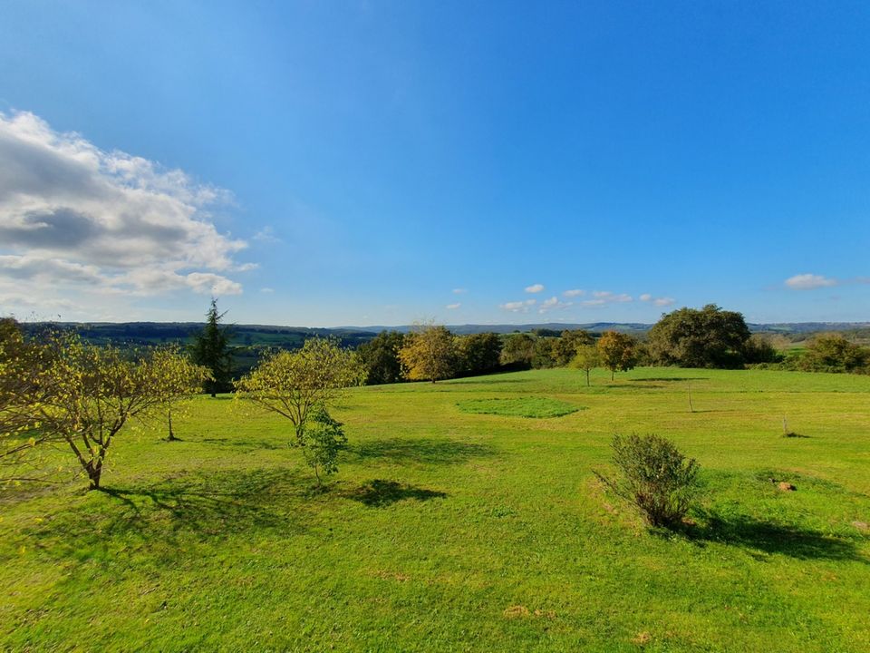 Villa in Villeneuve, Aveyron - photo 5
