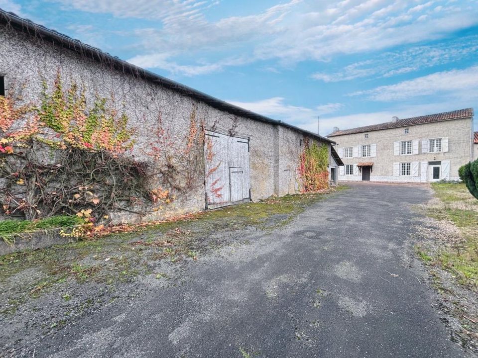 Villa i La Magdeleine, Charente - foto 3