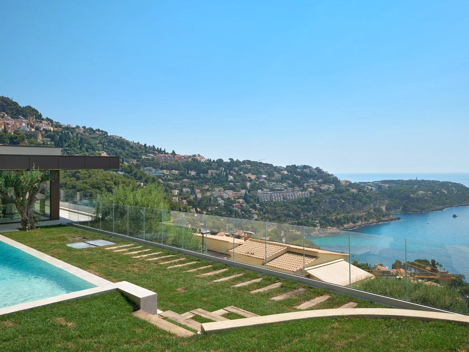Villa i Roquebrune-Cap-Martin, Alpes-Maritimes - foto 1