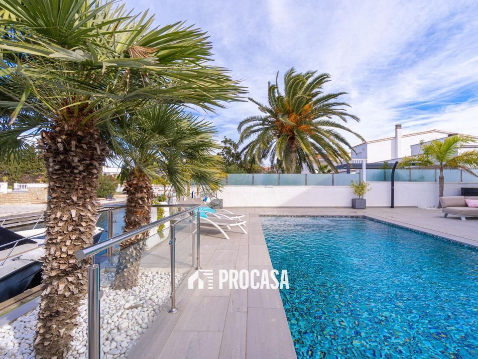 Villa i Empuriabrava, Gerona - foto 4