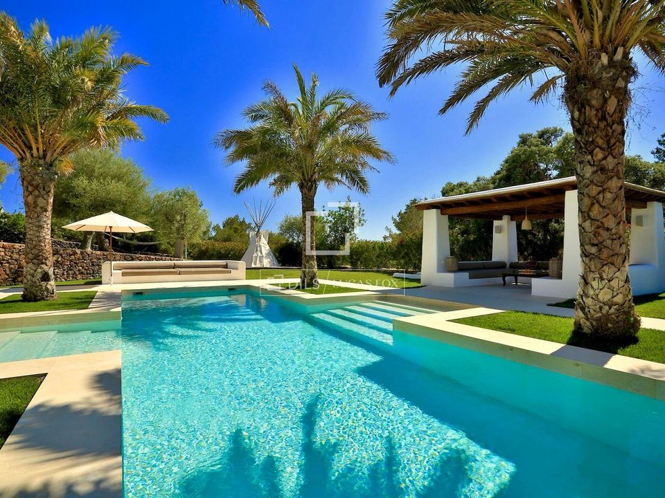 Landejendom i Santa Eulalia Del Rio, Ibiza - foto 2