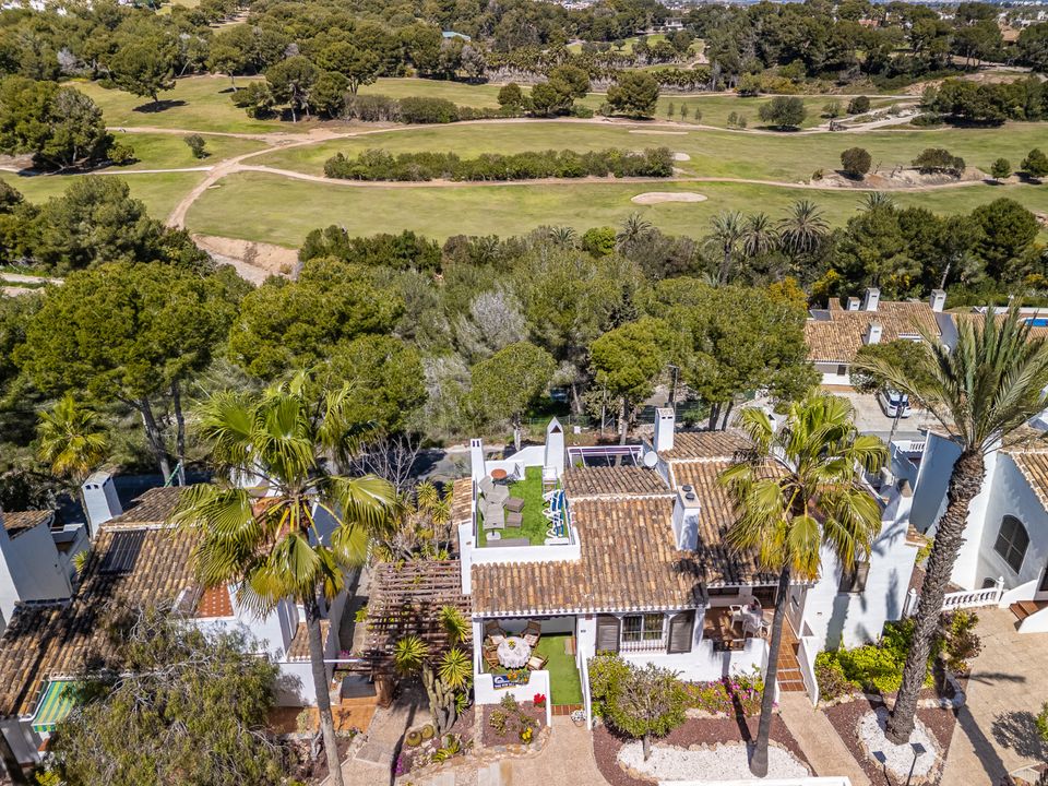 Villa i Villamartin, Alicante - foto 1