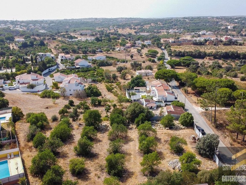 Helårsgrund i Olhos de Agua, Faro - foto 4