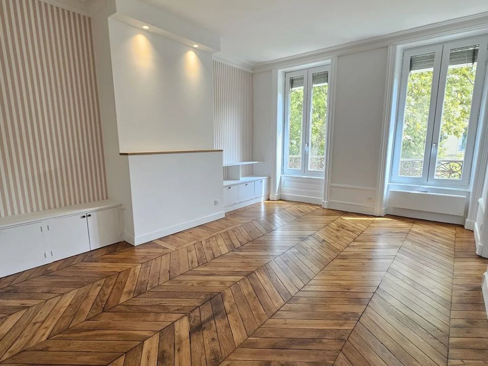 Lejlighed i Lyon, Rhone - foto 2