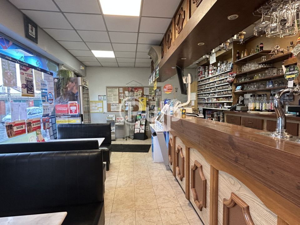 Erhvervsejendom i Montigny-en-Gohelle, Pas-de-Calais - foto 1