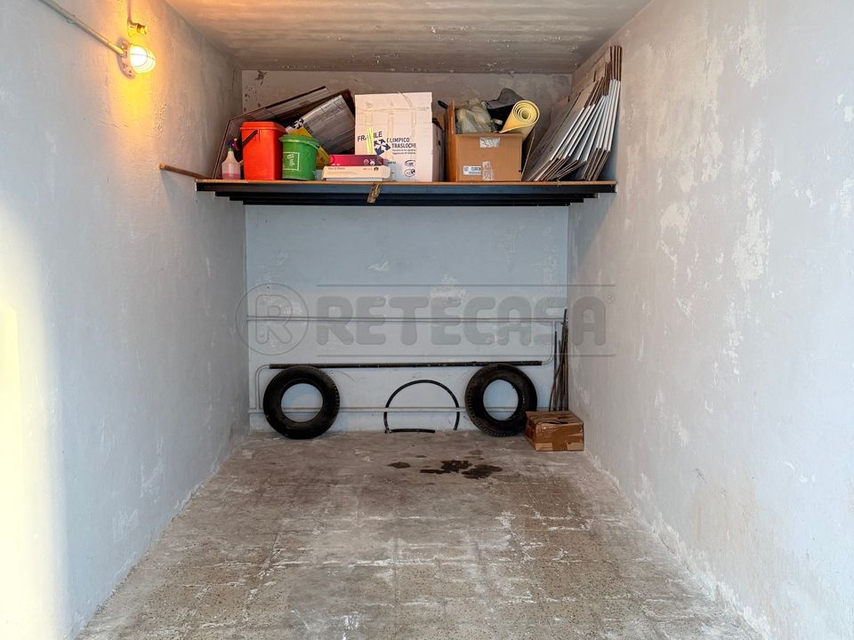 Garage i Vicenza, Vicenza - foto 1