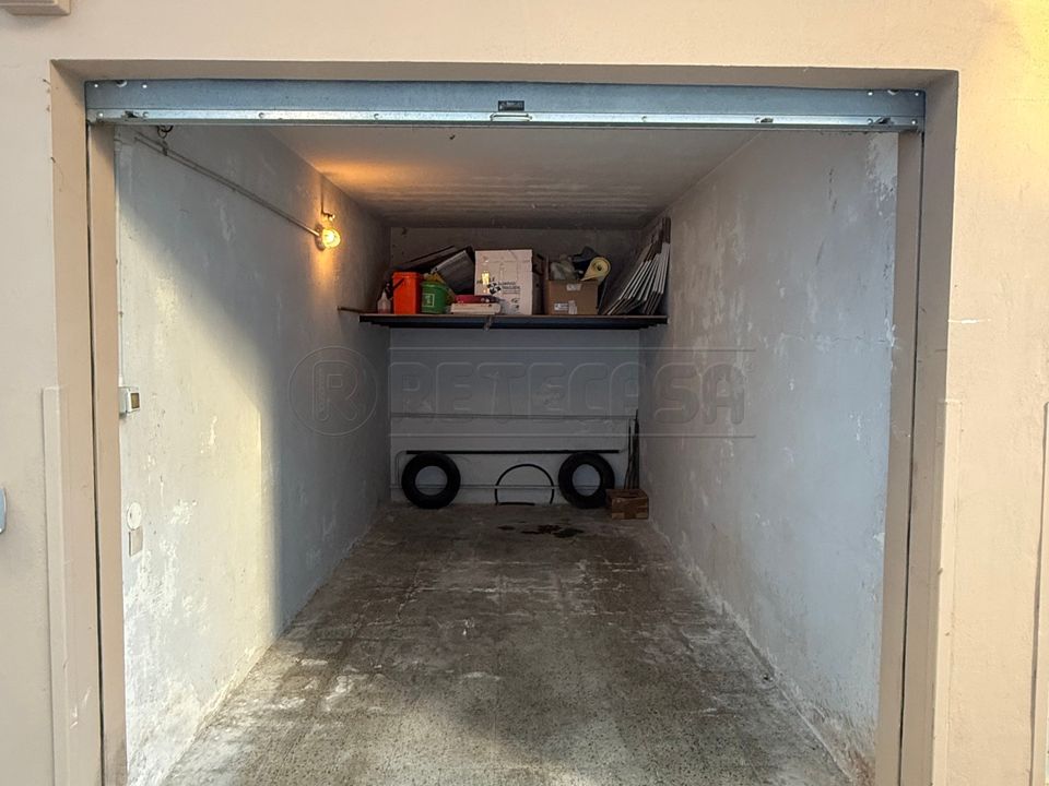 Garage i Vicenza, Vicenza - foto 3